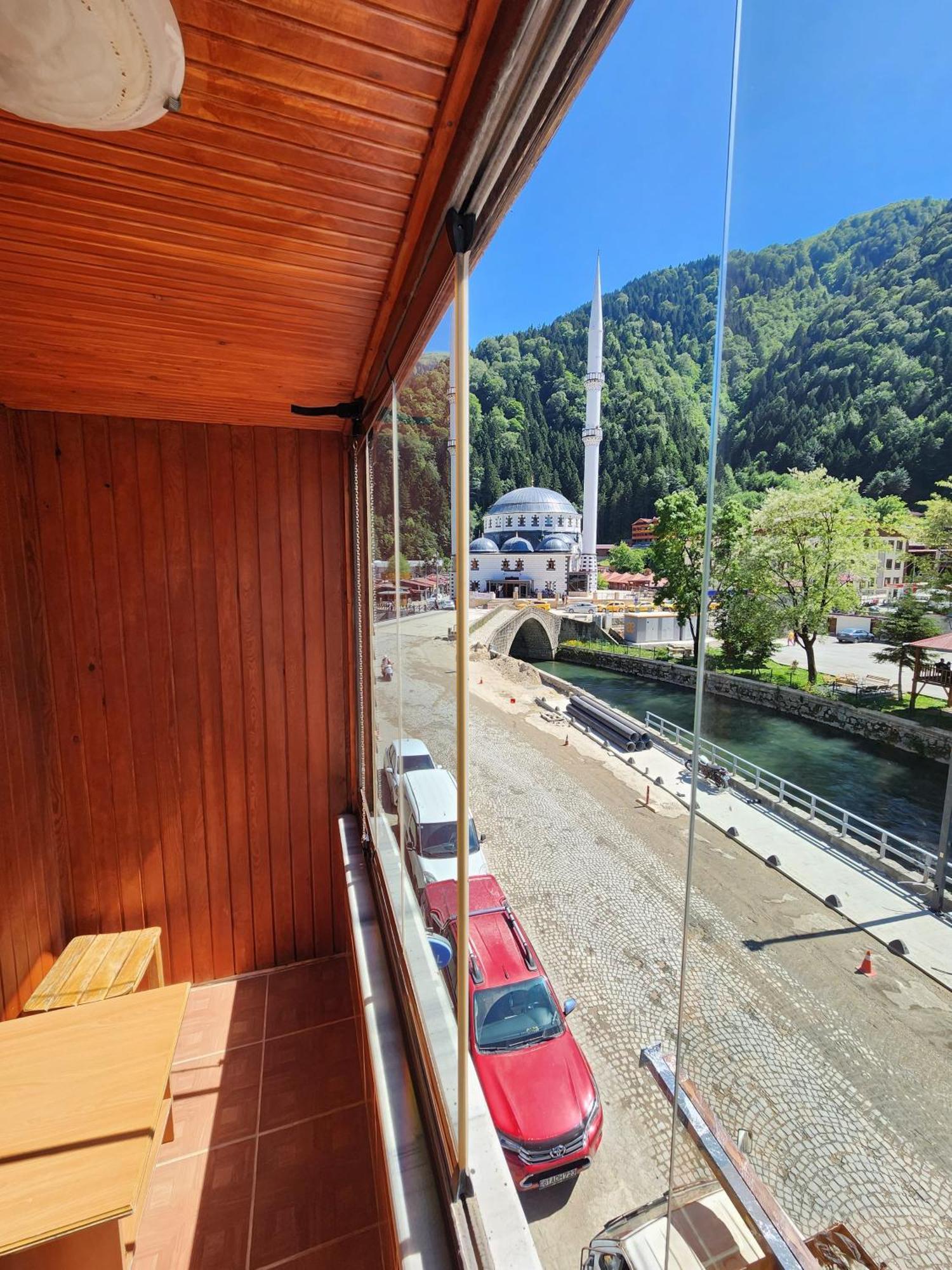 Daire Merkez 3 Banyo Wc 3 Balkon