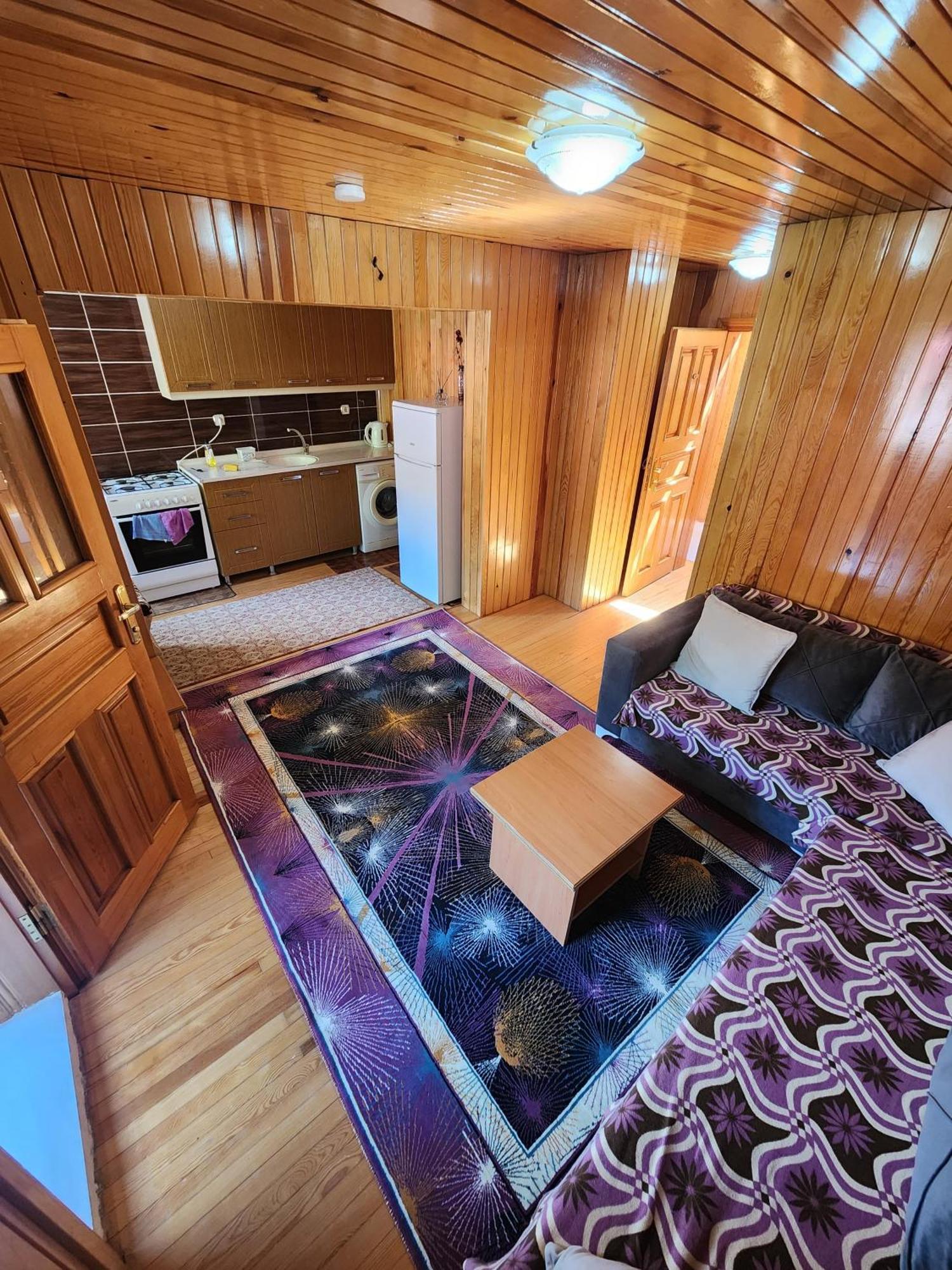 Daire Merkez 3 Banyo Wc 3 Balkon *